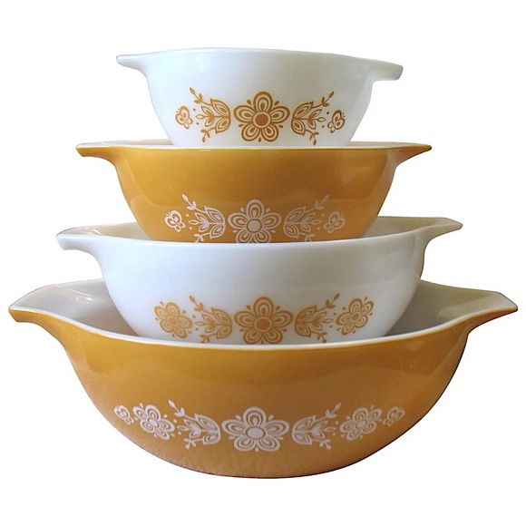 Pyrex Other - Vintage Pyrex 💛🧡 Butterfly Gold Cinderella Bowl Set